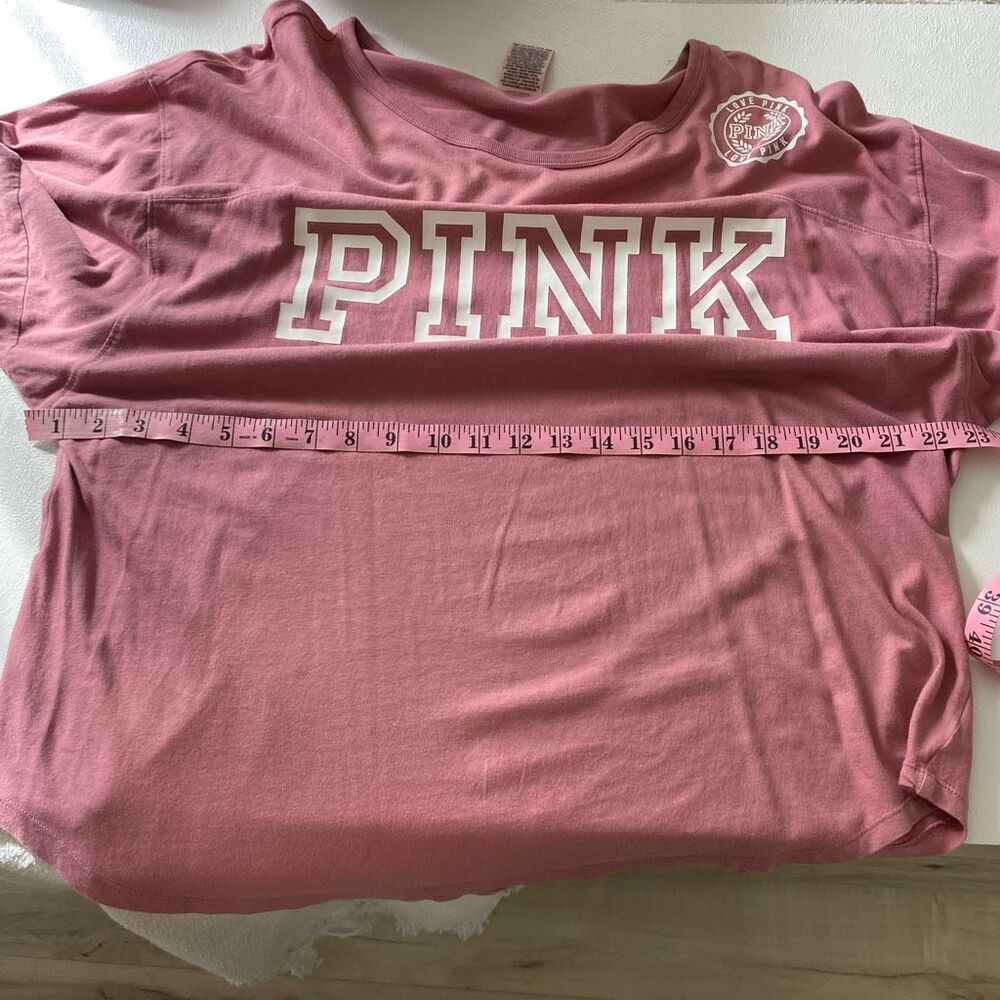 PINK Victoria’s Secret Oversized Logo Tee Large Pink 3/4 Sleeve Varsity Graphic - Picture 5 of 8
